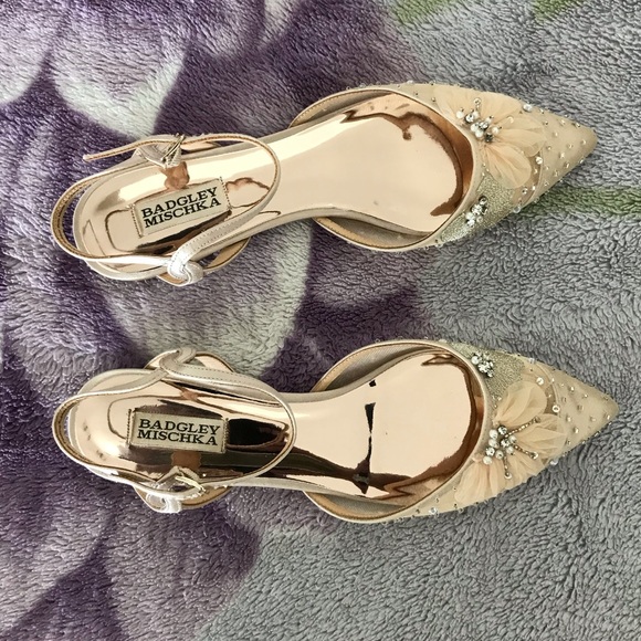 Badgley Mischka Karine Pointed Toe Flat - Picture 7 of 13